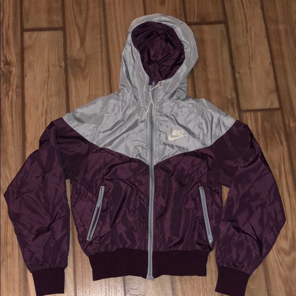 Nike windbreaker